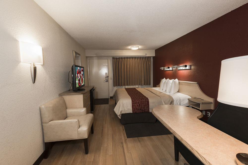 Red Roof Inn Merrillville Exterior foto