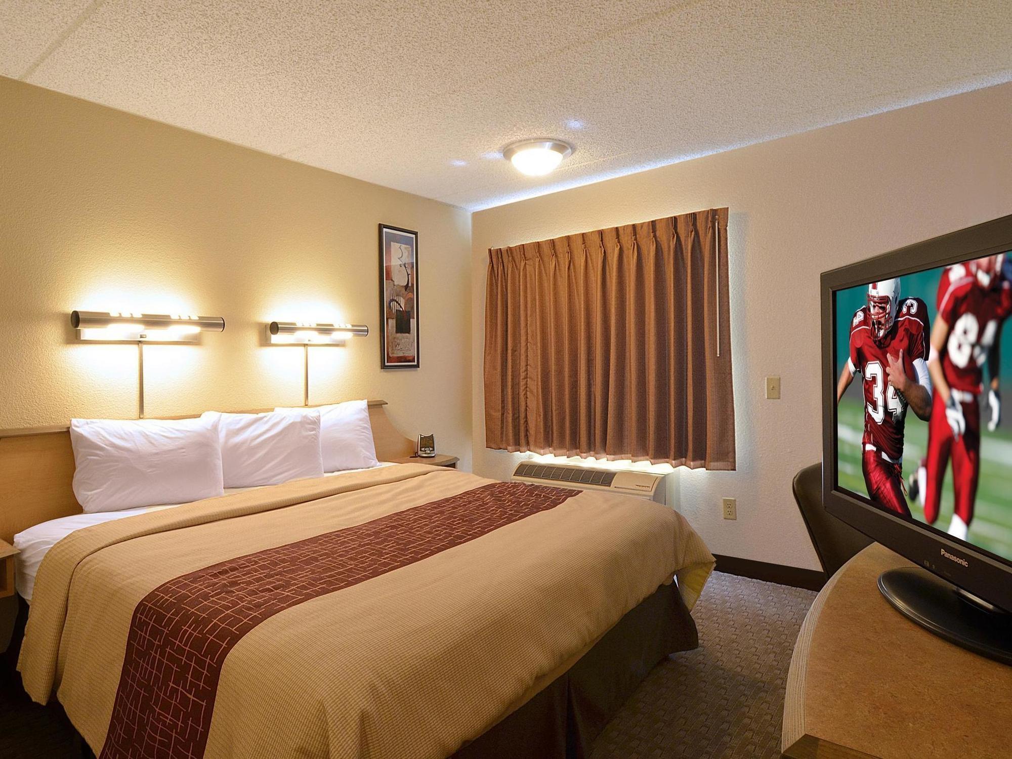 Red Roof Inn Merrillville Exterior foto